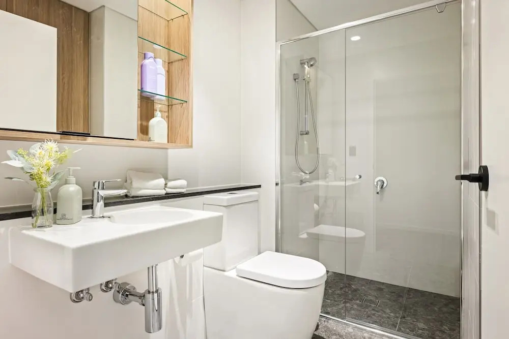 Cinema Suites Apartments by Urban Rest