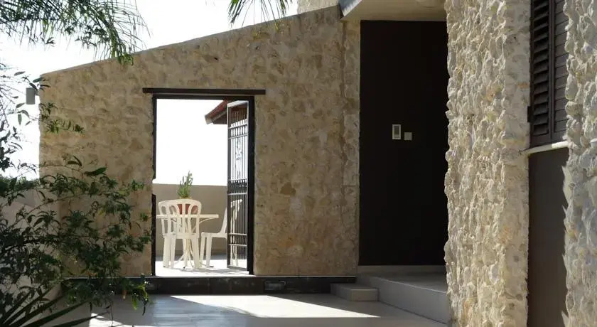 Villa Stone
