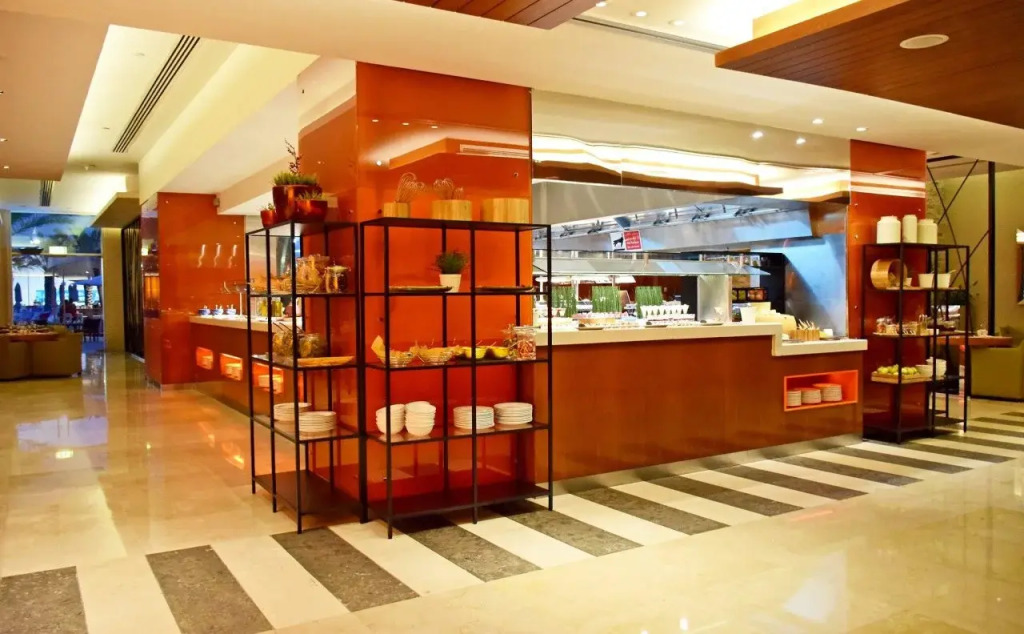 Yas Plaza Marina by IHG