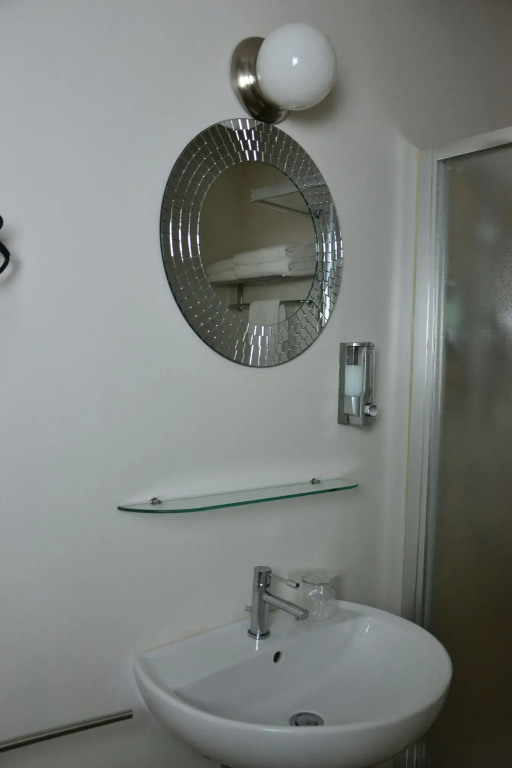 B&B Leopoldo