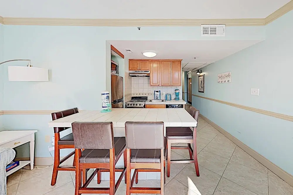 New Listing! Beachside W/ Hot Tub & Pools 1 Bedroom Condo