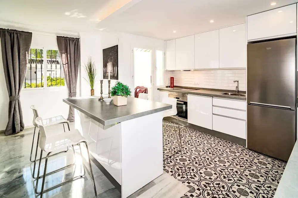 LNM- Modern 2 bedroom penthouse P.Banus