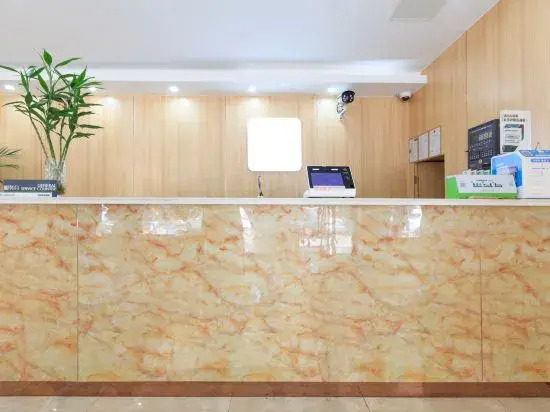 100 Inn Liangpin Hotel (Shanghai University Hutai Road)