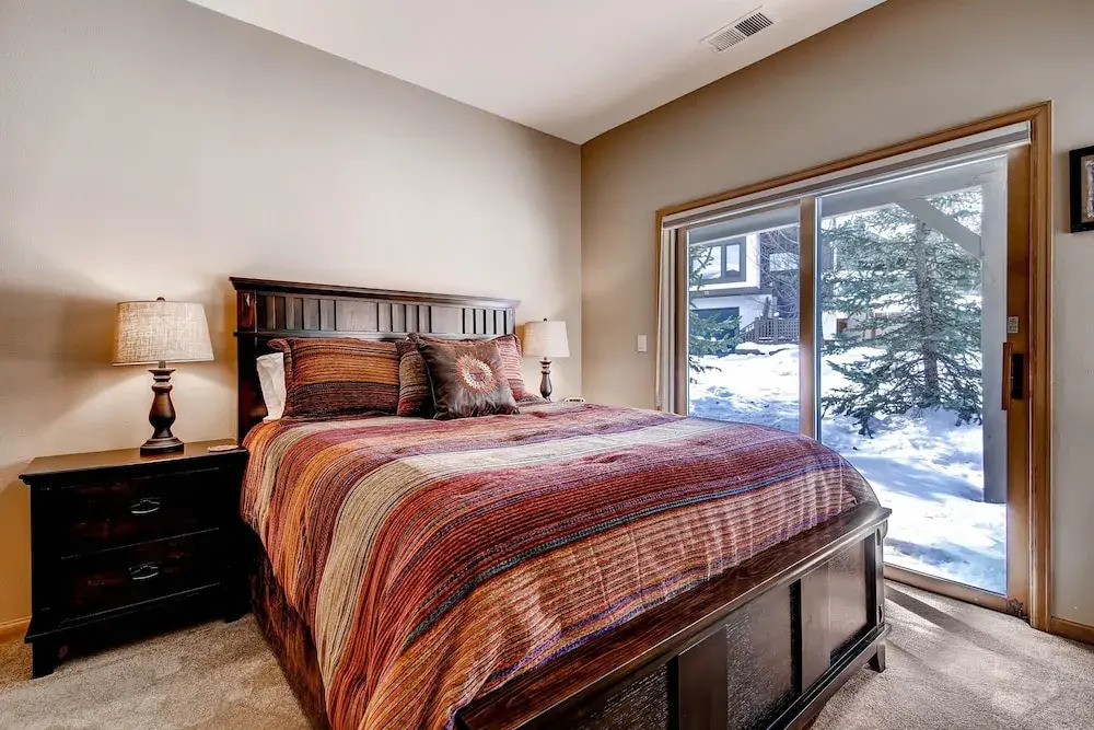 One Breck Place Imperial 25