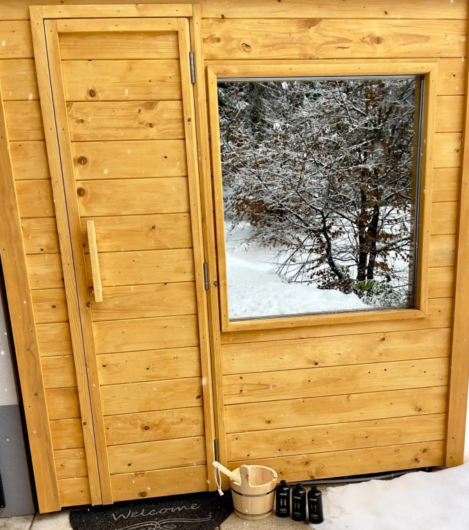 Bor in Bor Luxury Apartment with sauna & garden - Kranjska Gora