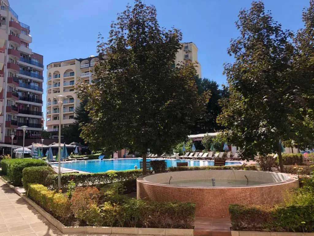 Admiral Plaza Hotel