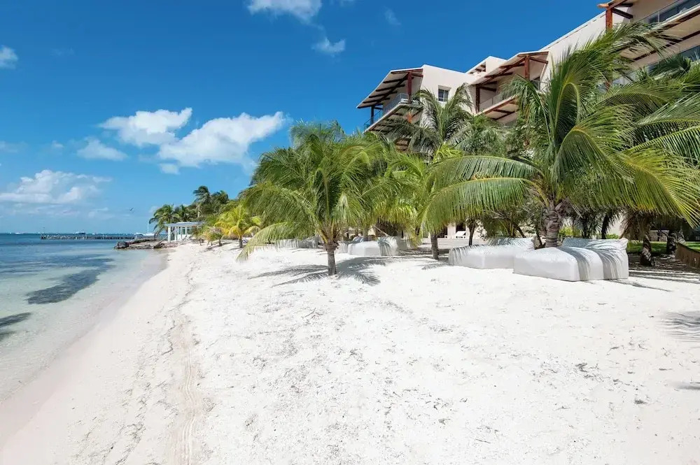 Artila Beach Condos, Isla Mujeres