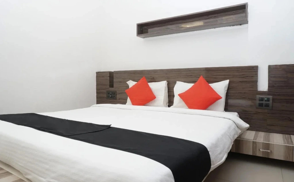 Hotel House Khas By OYO Rooms
