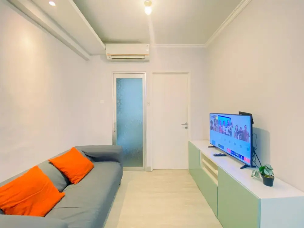 Warm And Cozy Stay 2Br Pakubuwono Terrace Apartment
