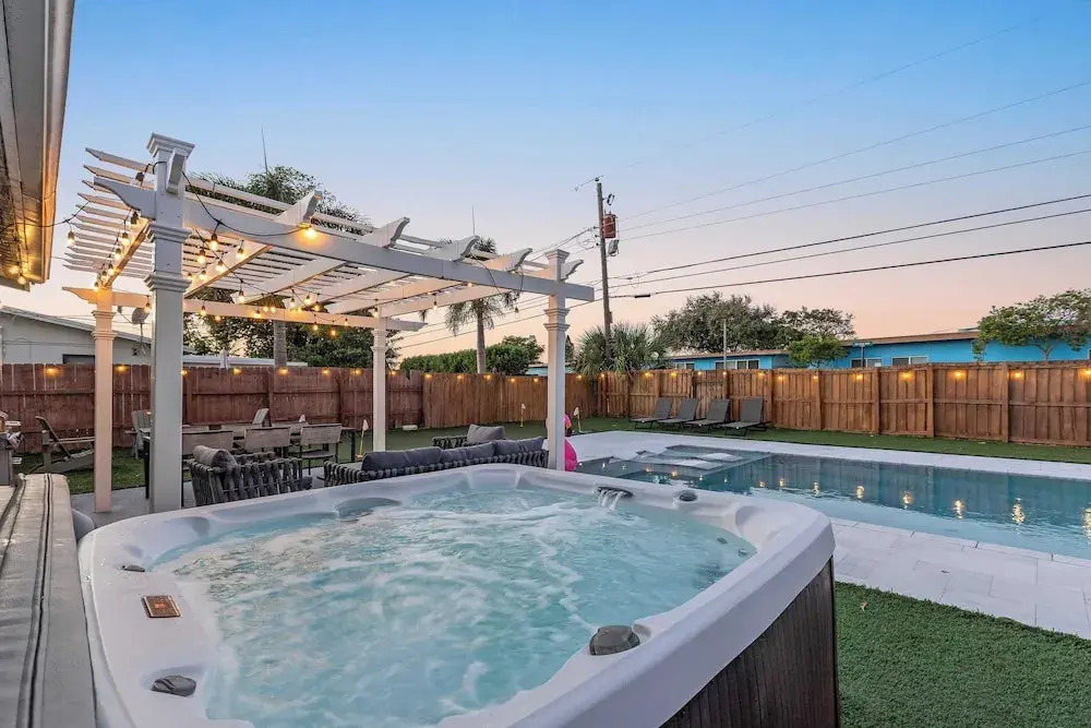 Pool, Hot Tub & Putting Green Near Deerfield Beach Oasis on Fourth by Avantstay