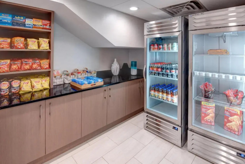 Holiday Inn Express & Suites West Long Branch - Eatontown by IHG