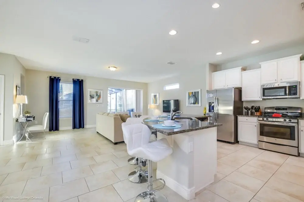 42010v Luxury 6 Bedroom 4.bath Home With Spa