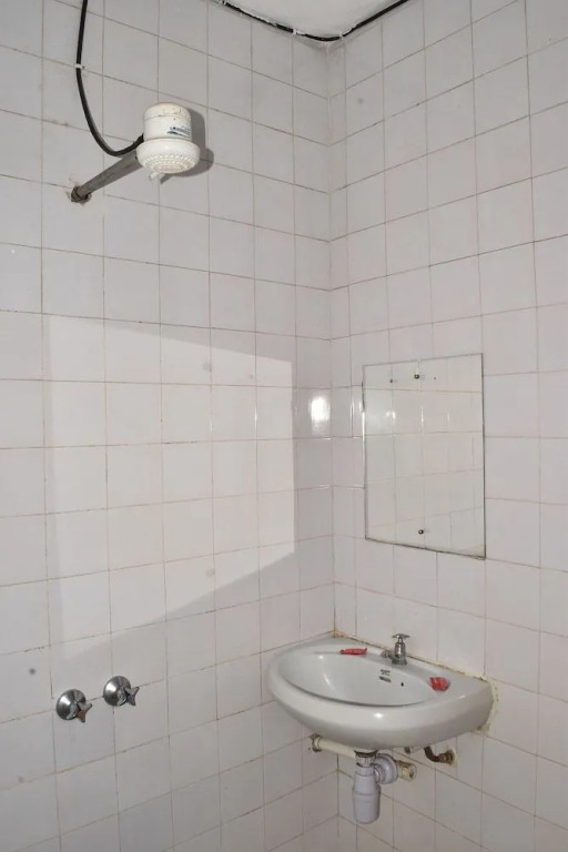 Ibis Hotel 2000 Karatina