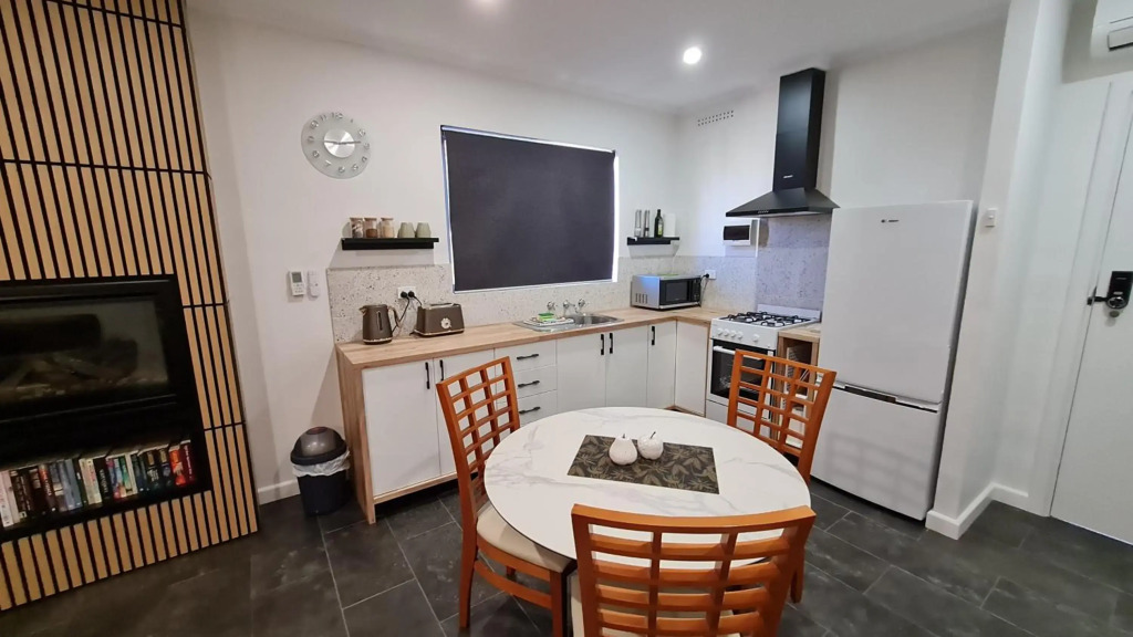 Stay Awhile in Port Pirie - min stay 4 nights