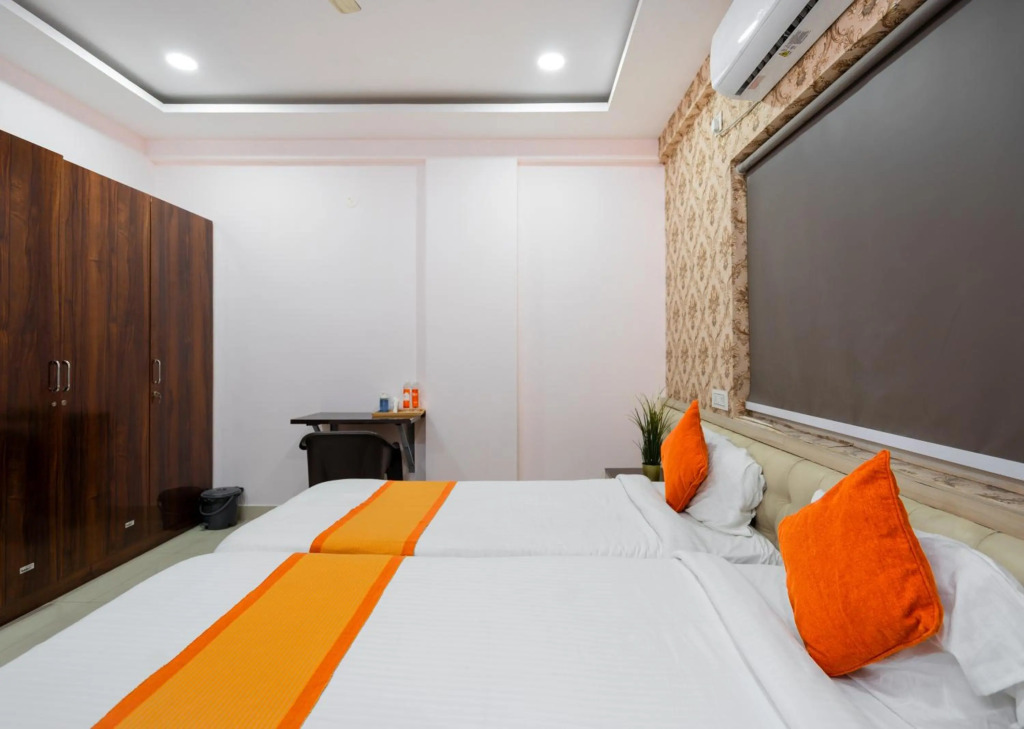 Hotel Iris Atnest Madhapur - A Business Hotel