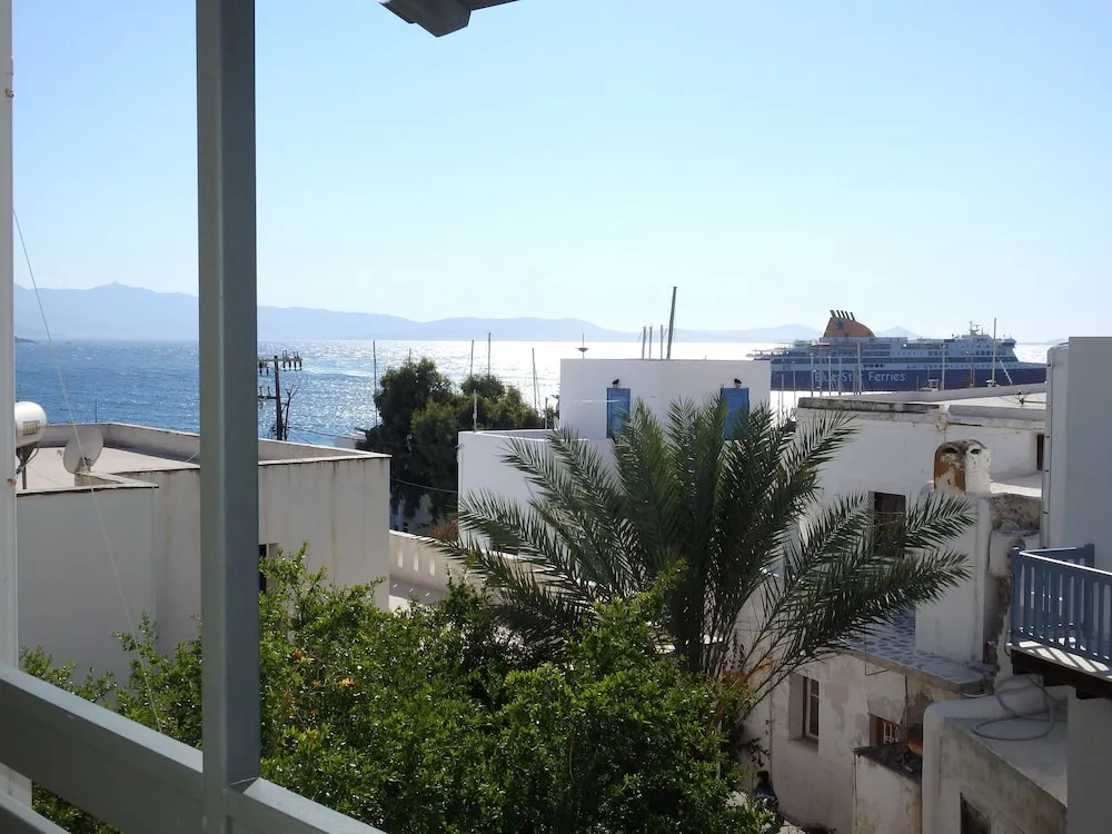 Naxos Illusion Nikos Verikokos