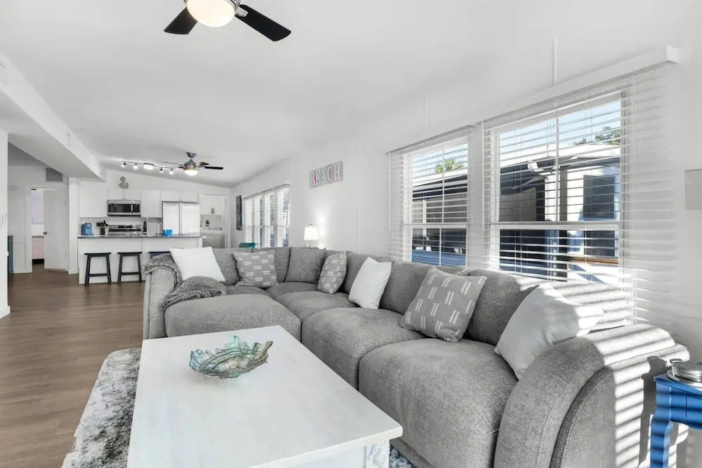 Dockside Retreat