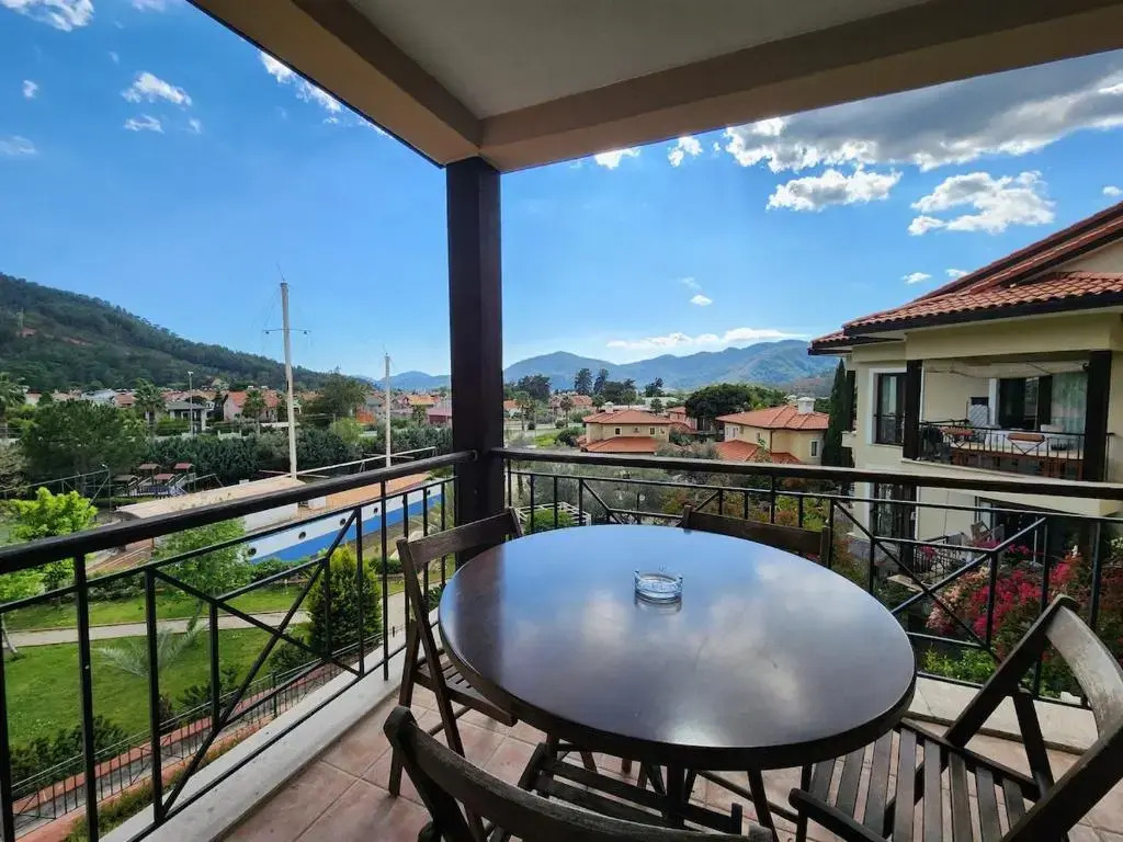 Apart Palm 32 With Share Pool