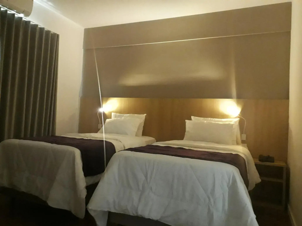 Legacy Hotel Guaratinguetá - Ao lado de Aparecida -SP