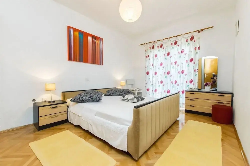 Apartment Zorka