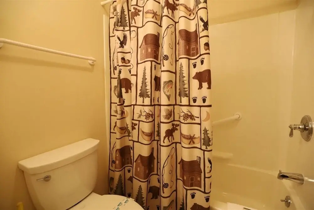 Walk to the Town Square at This Waterville Valley Vacation Condo! Sb13v