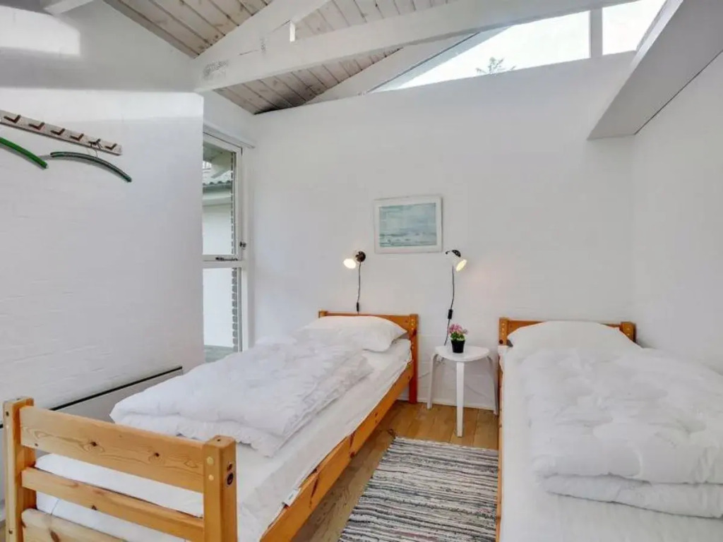 "Duran" - 2.9km from the sea in NW Jutland