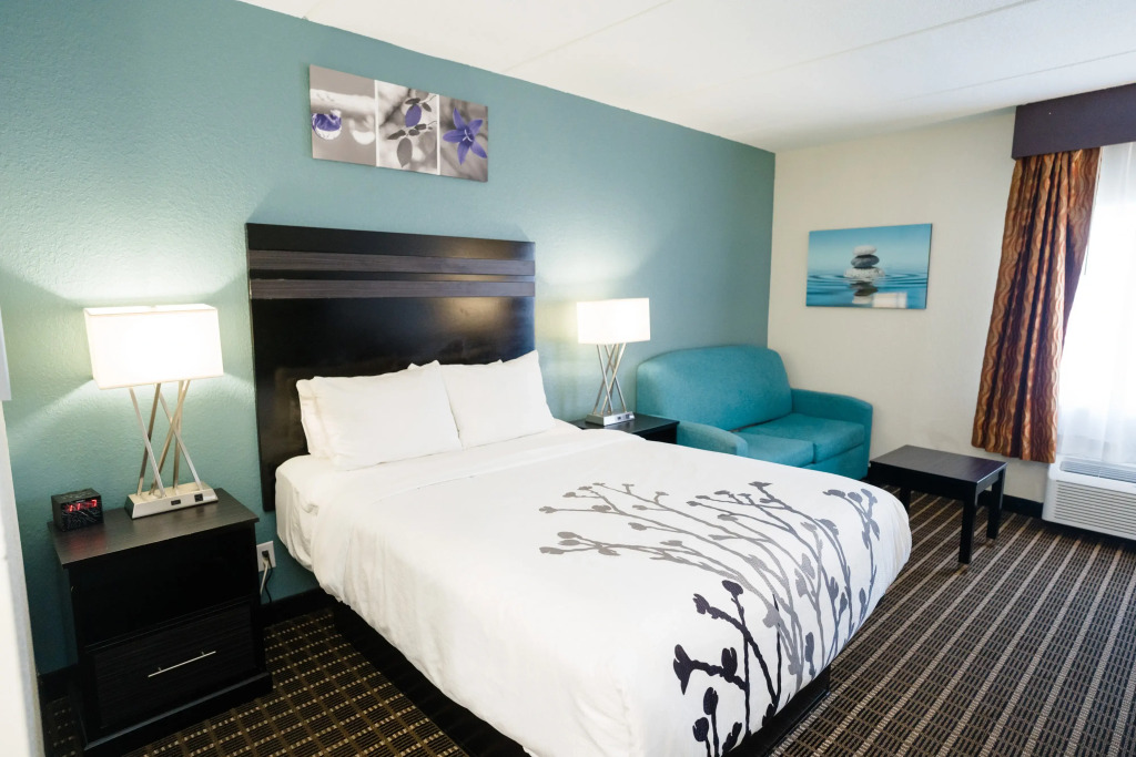 Sleep Inn & Suites West Knoxville