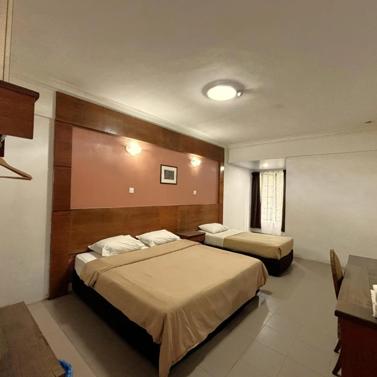 Cool Point Hotel