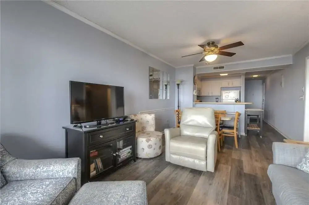 Tilghman Beach and Racquet #107 3 Bedrooms 2.5 Bathrooms Condo