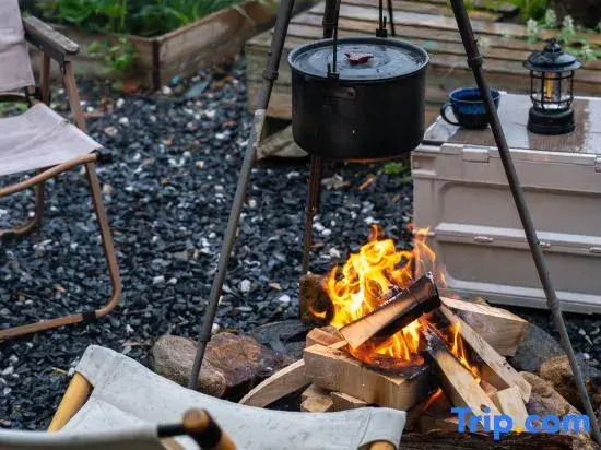 Yunshang Grassland·HilingCamp Mountain Xiashanshe Mountain Wild Hot Spring Holiday Beauty