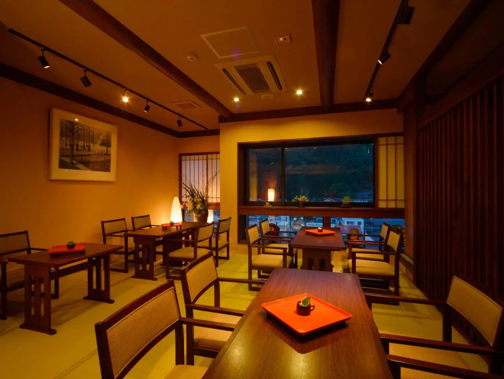 Tsutaya