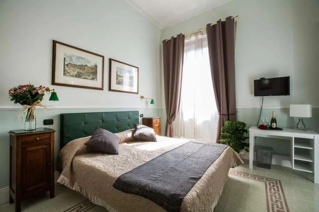 Art Nouveau Roma Colosseo Suite