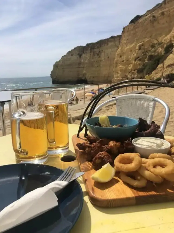 Apartment with 2 Bedrooms in Carvoeiro, with Wonderful Sea View And Enclosed Garden - 20 M From the Beach