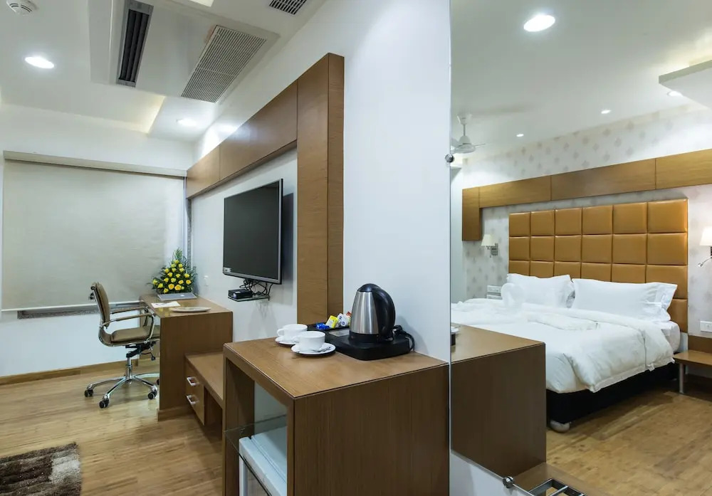 Hotel Atishay