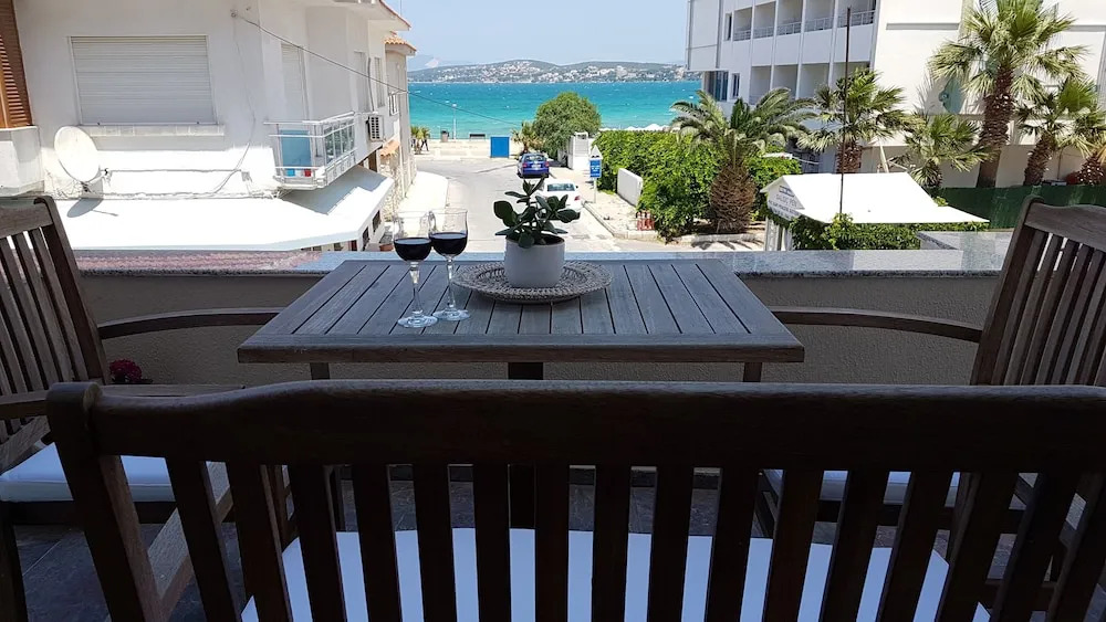 İleri Hotel & Apartments