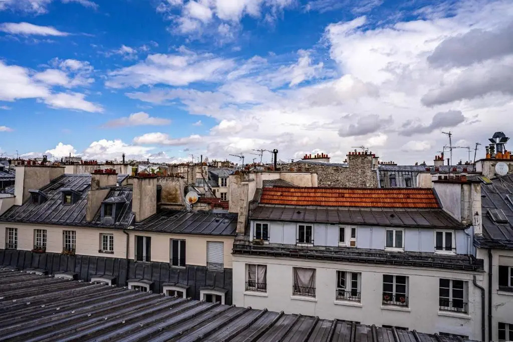 135 - Urban Five Star Apartment in Center of Paris