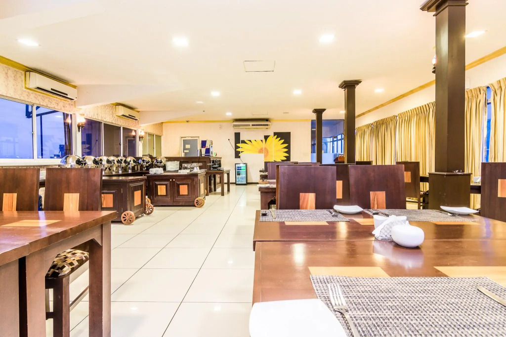 Ceylon City Hotel, Colombo