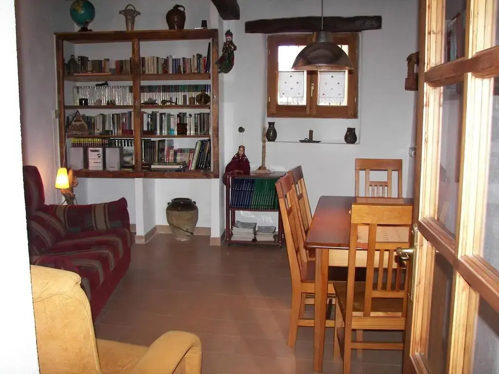 Antigua Casa Catones