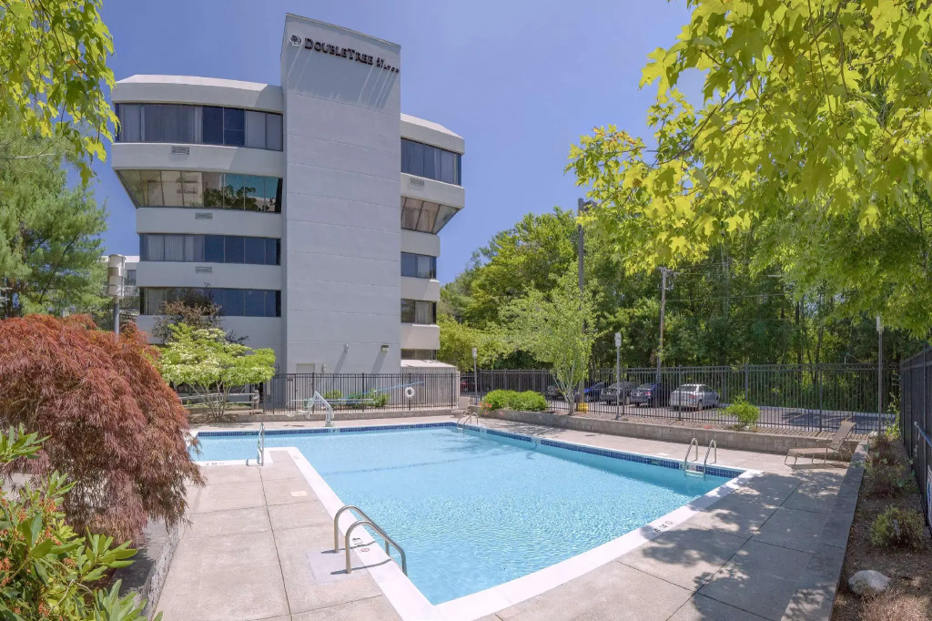 DoubleTree by Hilton Boston-Rockland