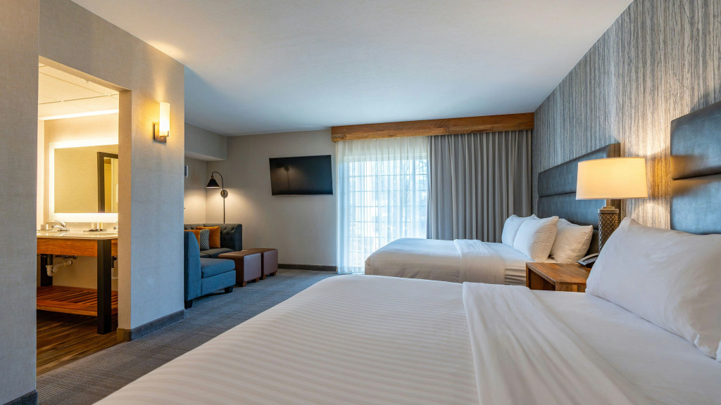 Cherry Valley Hotel