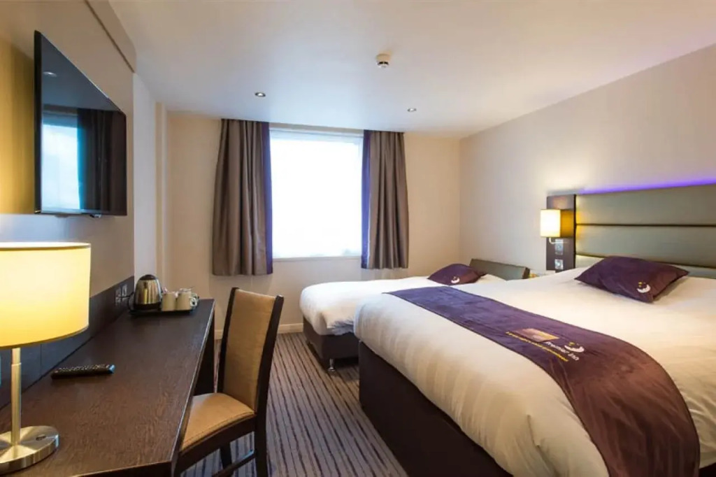 Premier Inn Glasgow - Bellshill
