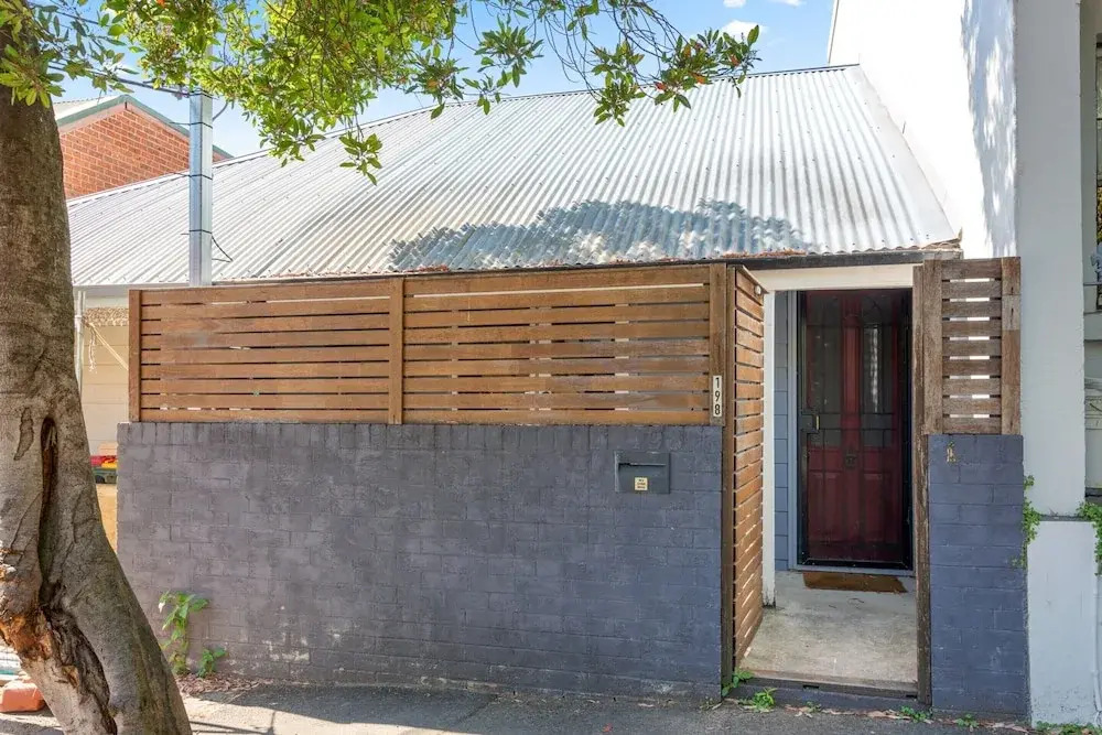 Stylish 2-bed Cottage in Trendy Erskineville