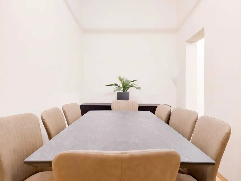Stylish Apartments near AKH