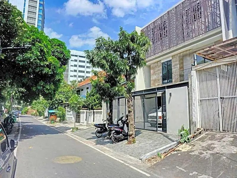 90635 Tango Juliet Residence