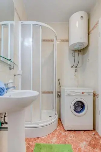 LCT Beacfront apartment ZS