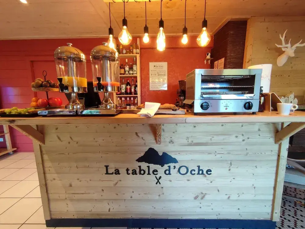 Hôtel Restaurant Le Bois Joli et SPA