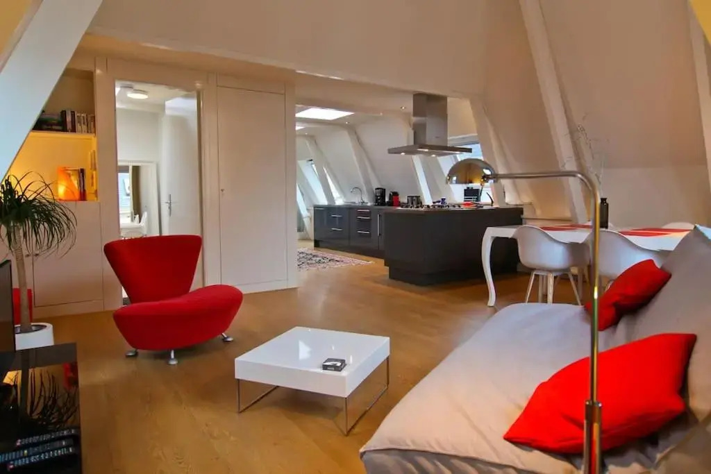 Loft 6