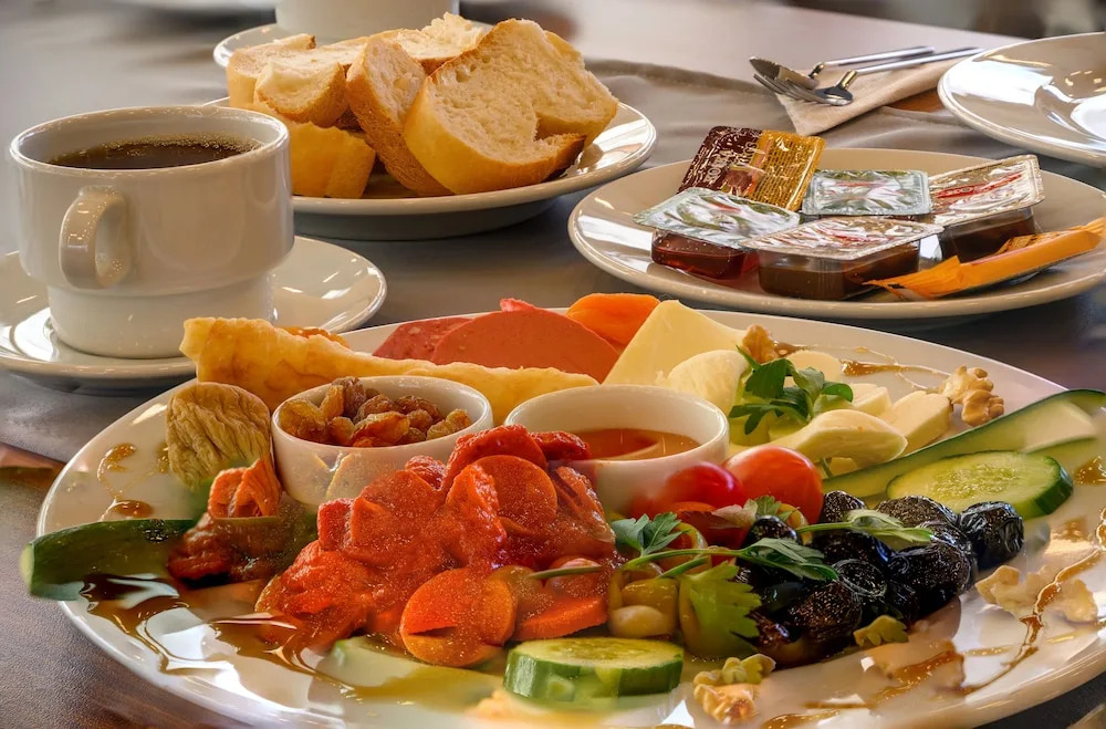 ALEE BEYZAR Hotel
