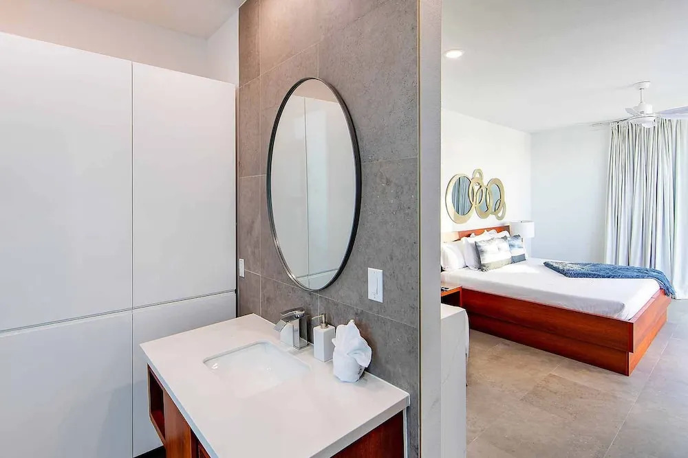 Luxury 3bdr Villa with Private Pool, Oceanview and Hotel Amenities v4