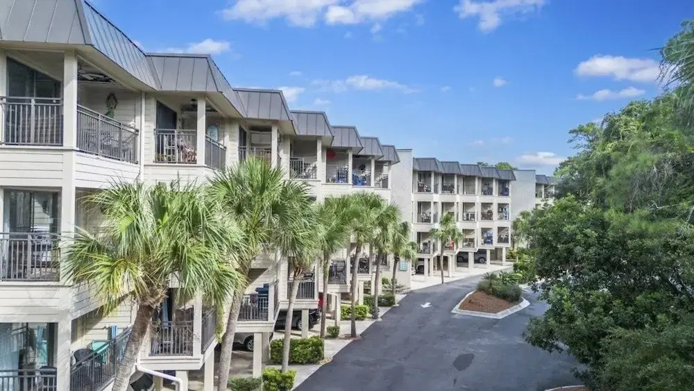 South End - 180 Sea Side Villas 1 Bedroom Condo
